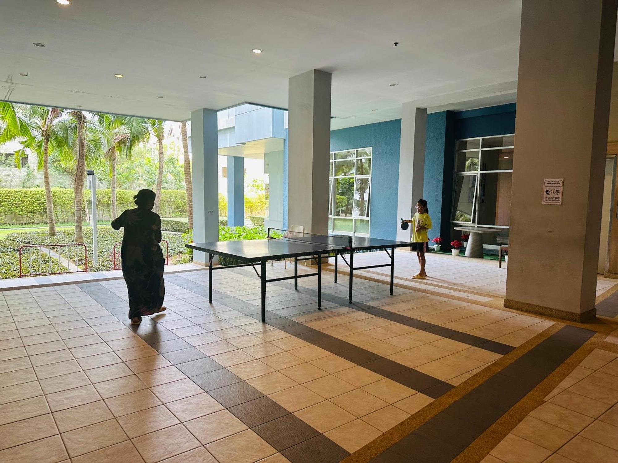 Seaview Beach Room Lumpini-Pool And Gym Face To Ocean Jomtien Exterior foto